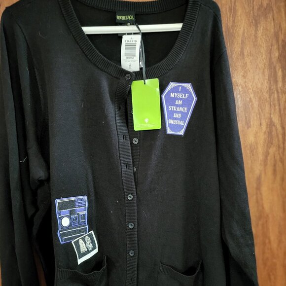 Torrid Beetlejuice Cardigan Size 4 nwt - Picture 1 of 2